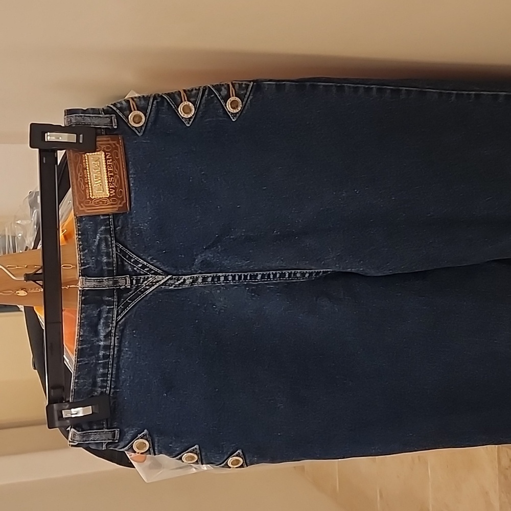 Vintage 90's premium denim Mom Jean with western styling